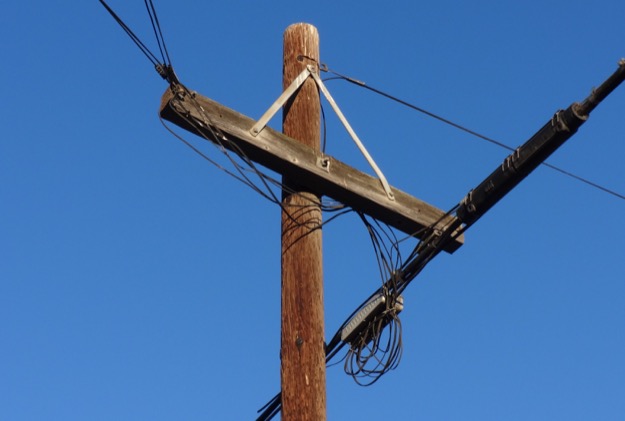 Frontier verizon pole santa barbara county 10oct2015