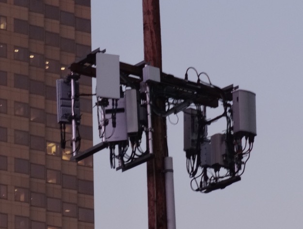 Small cell olympic blvd 22oct2019